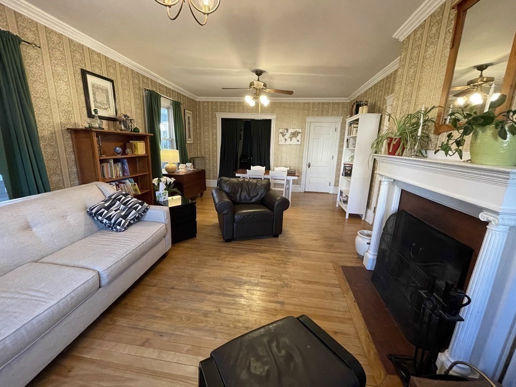 506 Massasoit Road Worcester, MA 01604 - Photo 7 of 38 Gallery Image 7