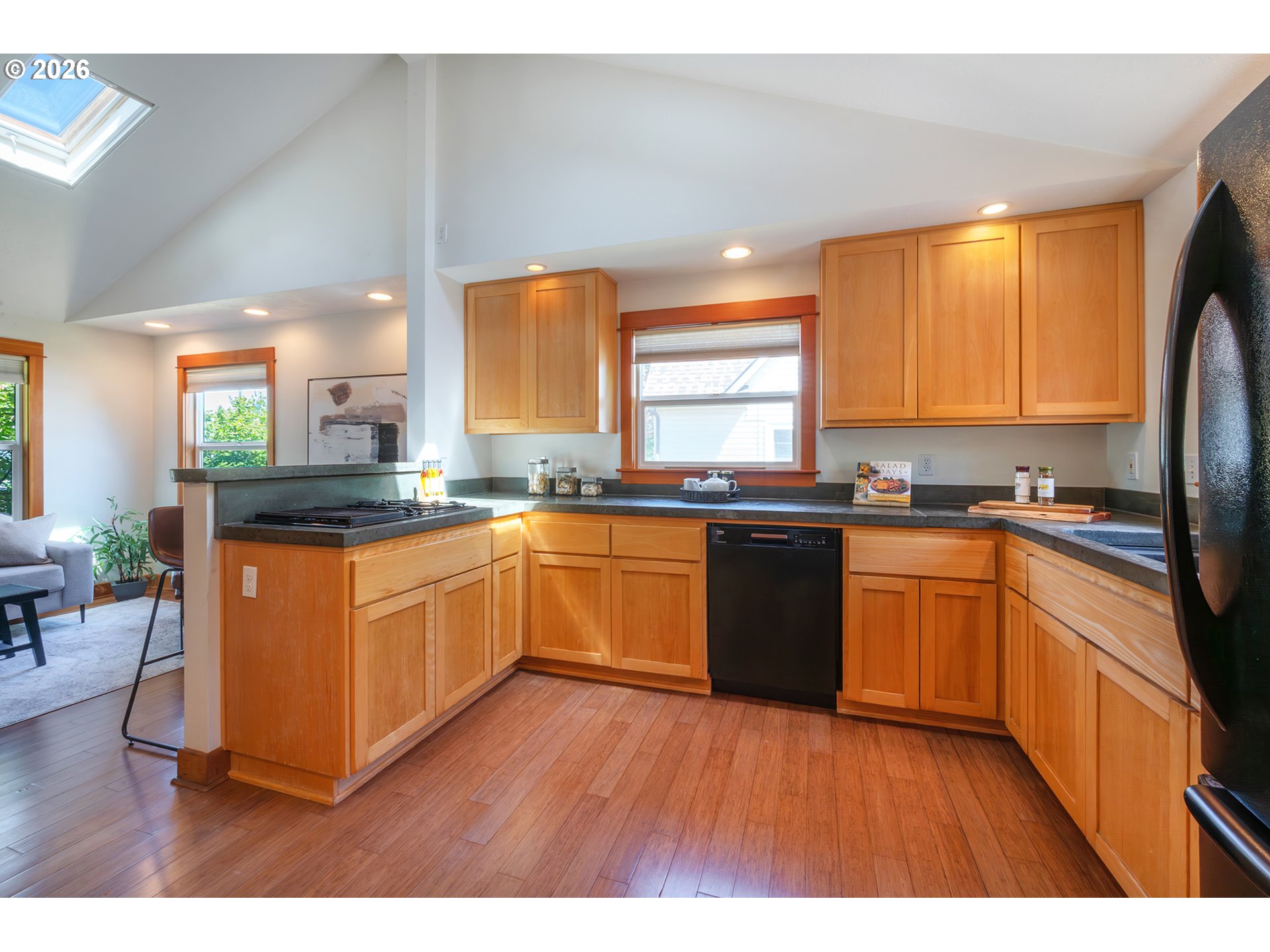 1843 Moss Street Eugene, OR 97403 - Photo 17 of 39