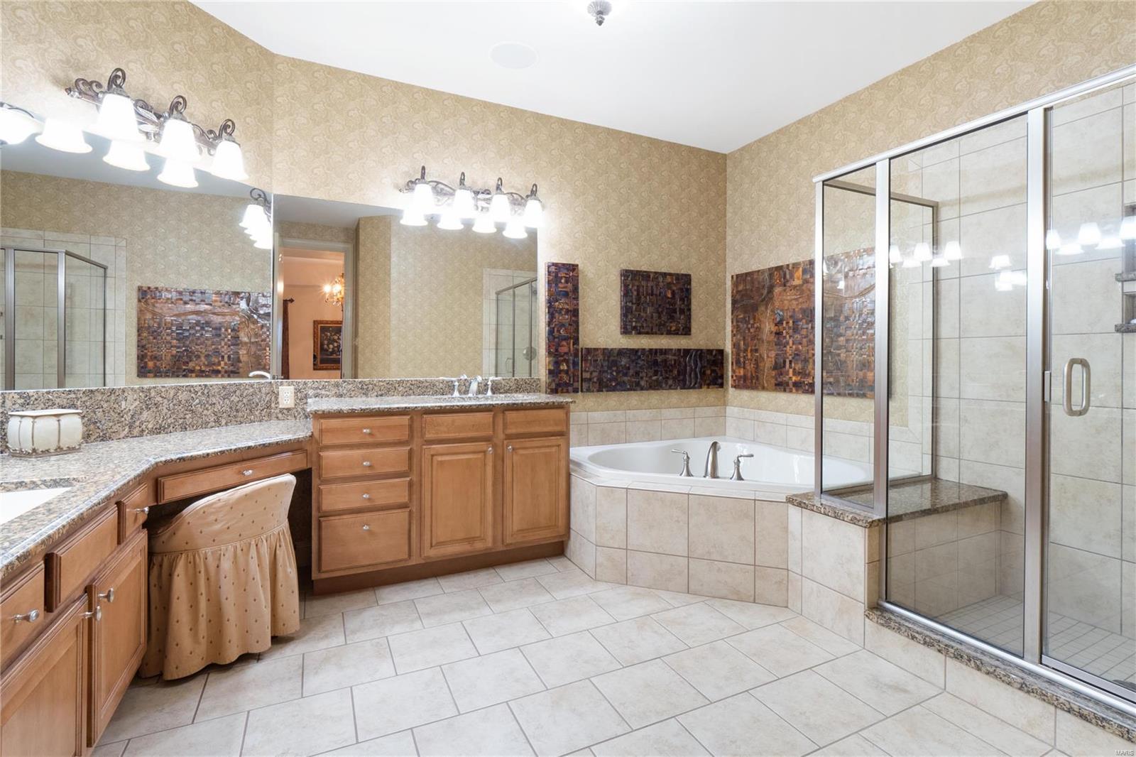 14425 Rue De Gascony Chesterfield, MO 63017 - Photo 20 of 66