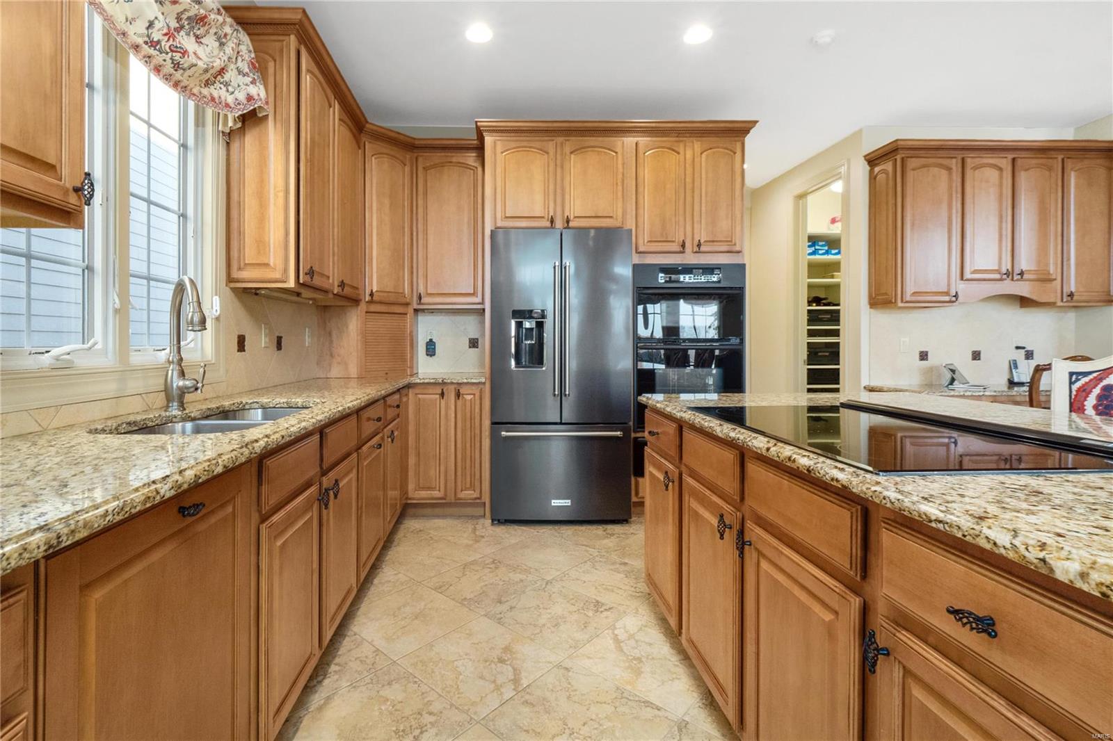 14425 Rue De Gascony Chesterfield, MO 63017 - Photo 10 of 66