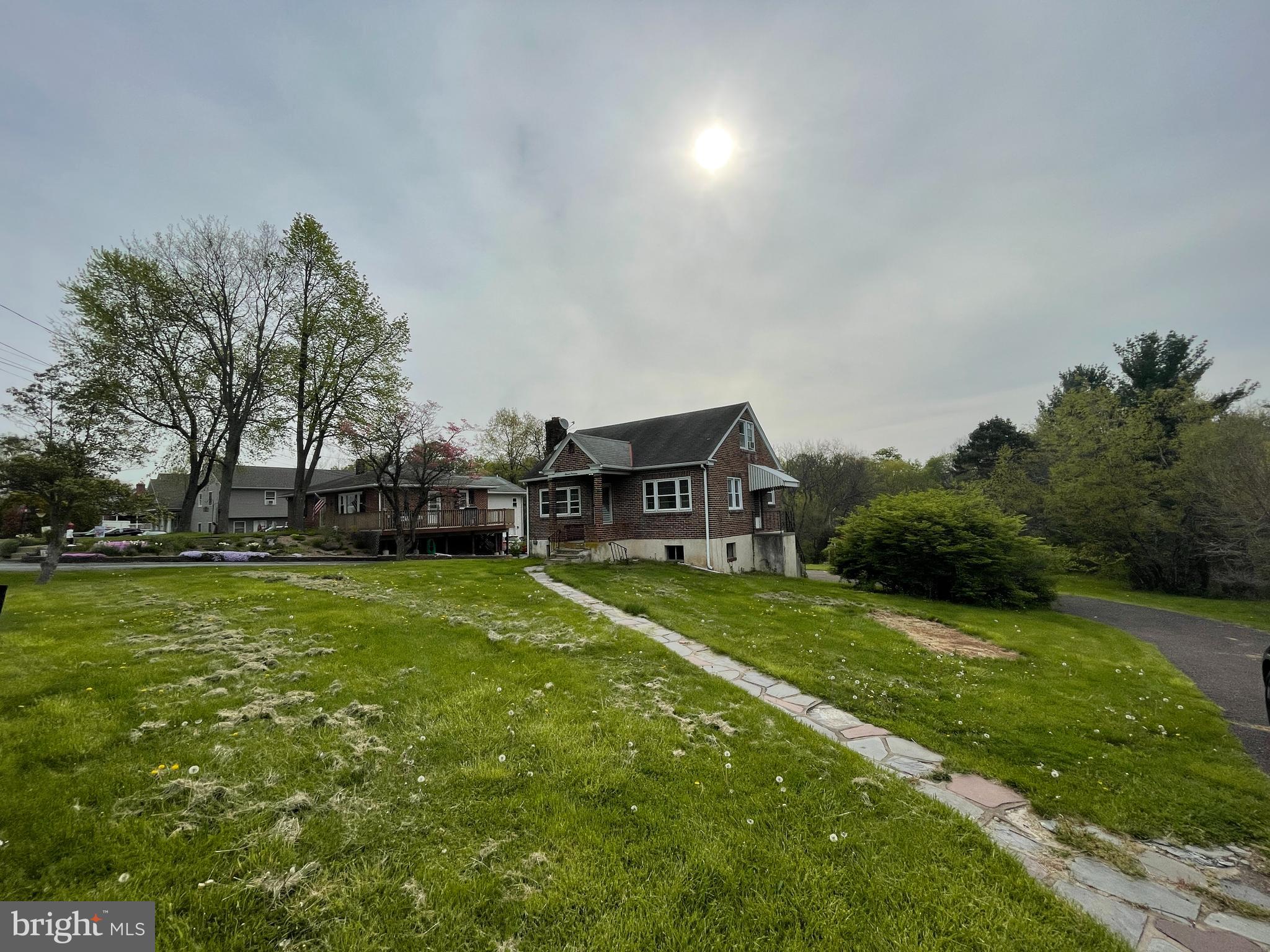1114 Kepler Road Pottstown, PA 19464 - Photo 3 of 15 Gallery Image 3