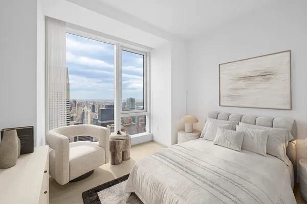 $6,895,000 | 138 East 50th Street, Unit 63 | Midtown East