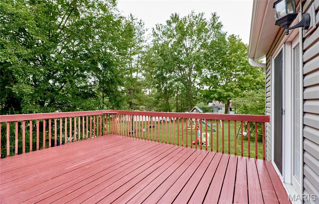 241 Valleyoak Court Ballwin, MO 63021 - Photo 49 of 53