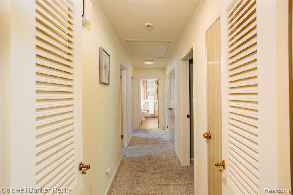 75 Shoreham Road Grosse Pointe Shores, MI 48236 - Photo 13 of 39