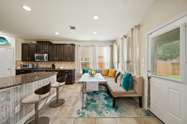 $3,400 | 16919 Talisker Court, Richmond, TX 77407