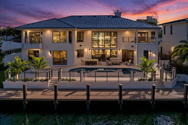 $4,900,000 | 3721 Northeast 30th Avenue, Lighthouse Point, FL 33064
