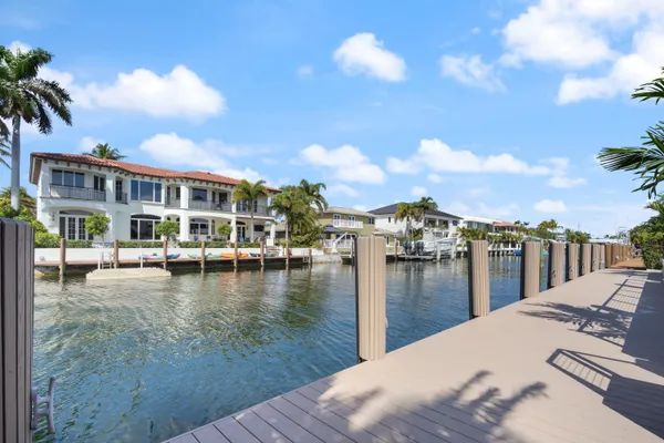 $4,900,000 | 3721 Northeast 30th Avenue, Lighthouse Point, FL 33064
