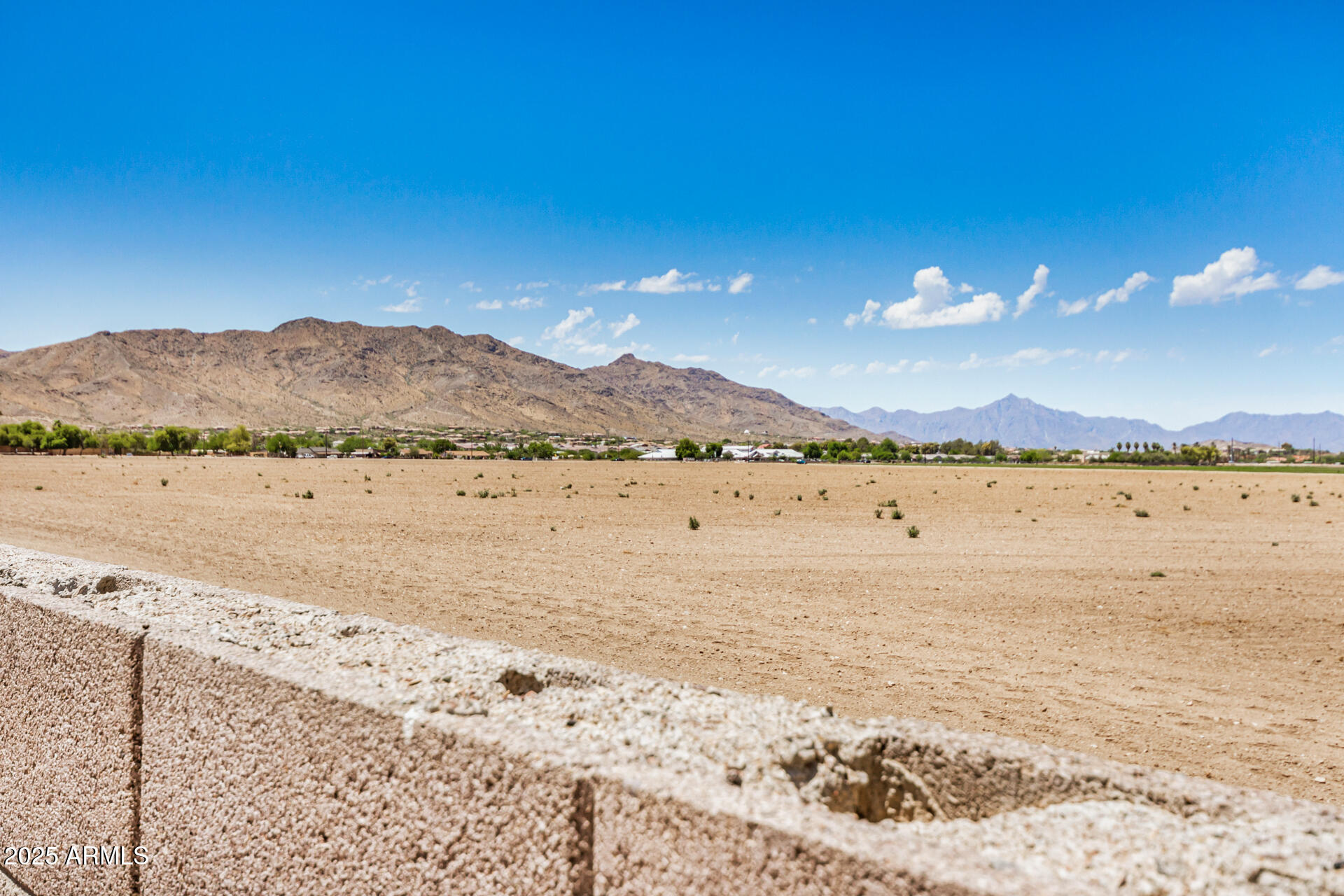 8632 South 10th Lane Phoenix, AZ 85041 - Photo 31 of 31 a view of lake and mountain