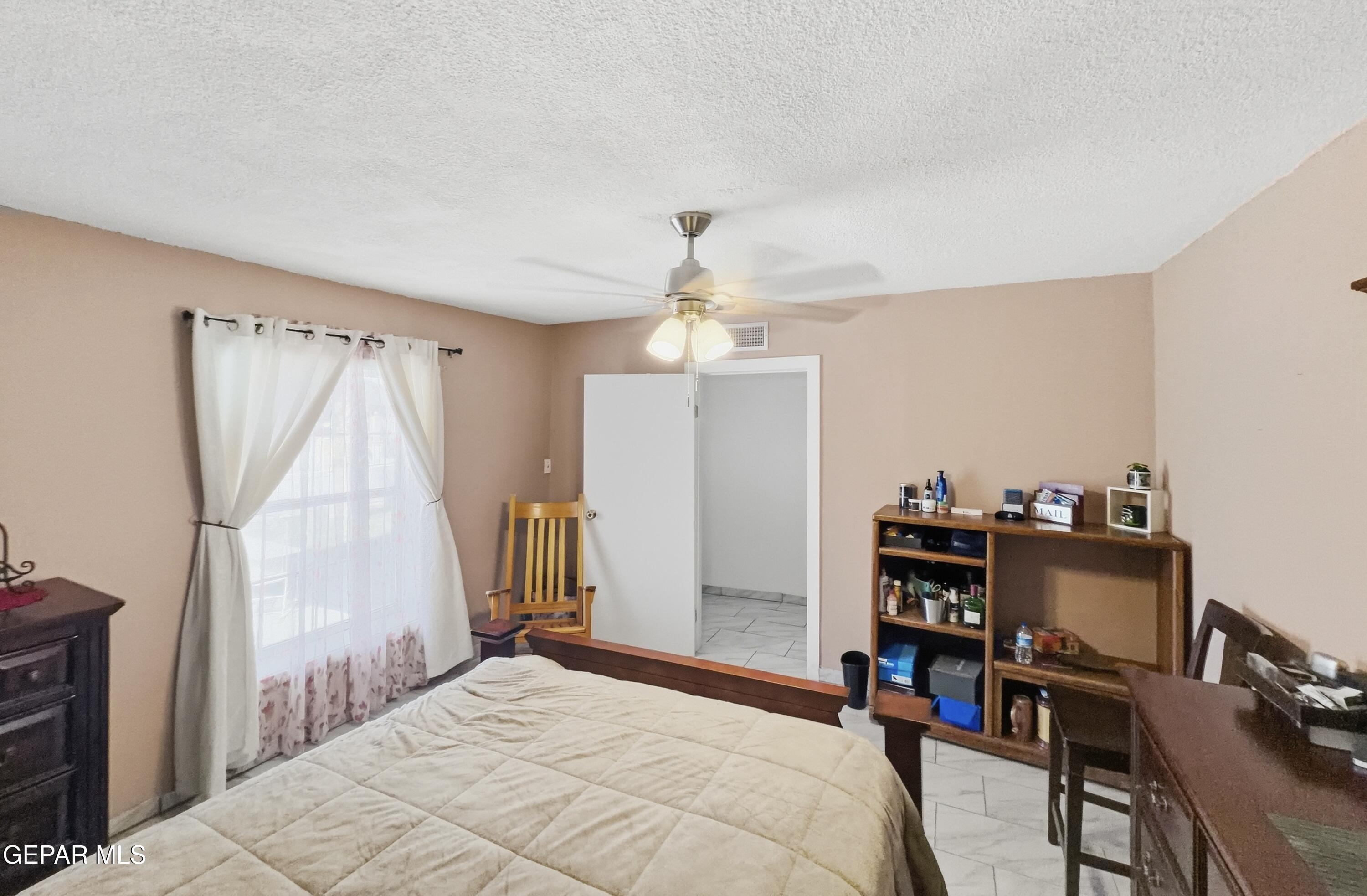 11513 Doris Road Socorro, TX 79927 - Photo 29 of 32 image00037