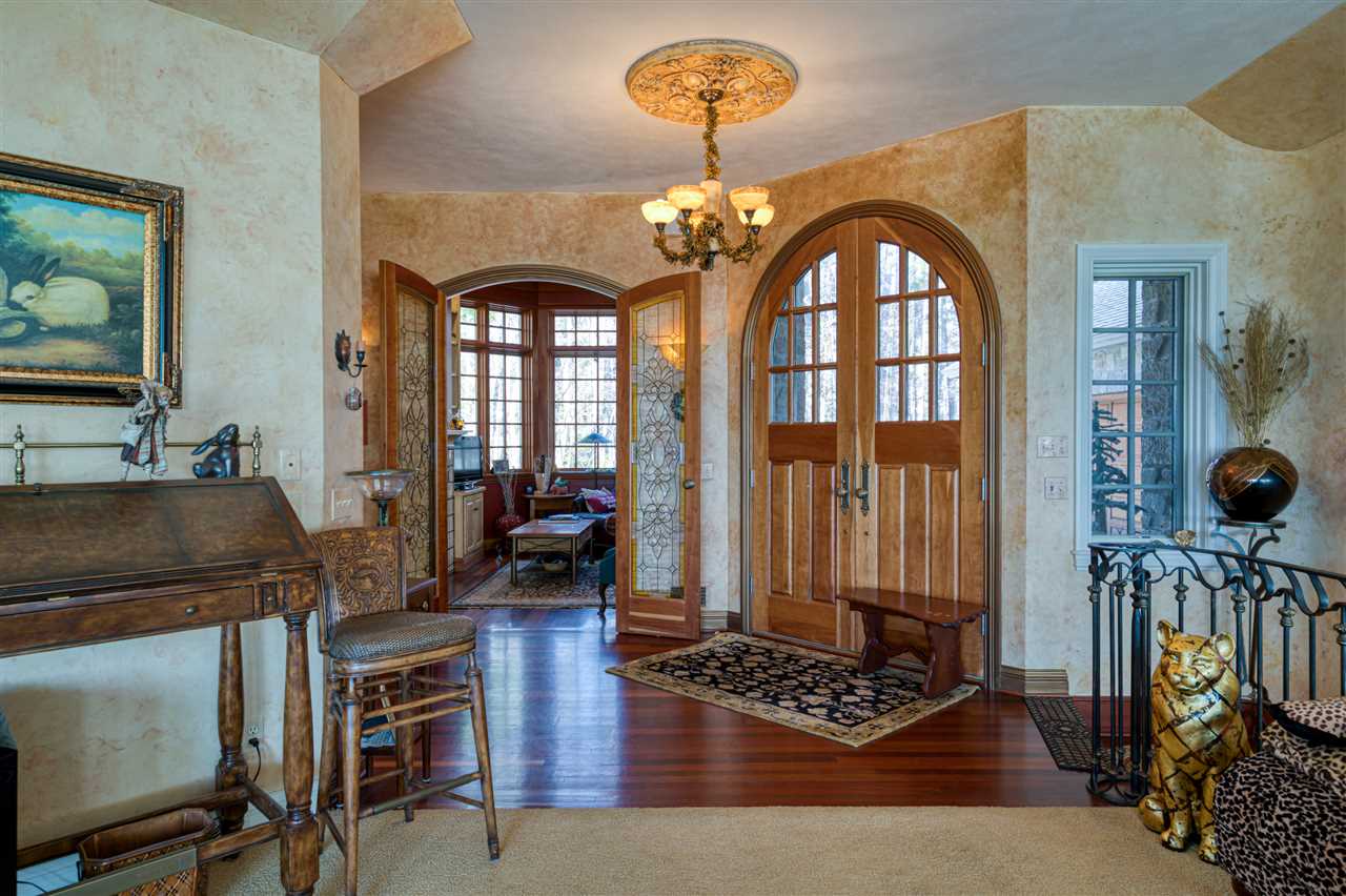 7201 Deepwater Point Road Williamsburg, MI 49690 - Photo 11 of 56 1888030-10.JPG