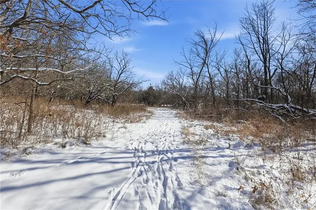 $987,000 | 17115 East 215th Street, Peculiar, MO 64078