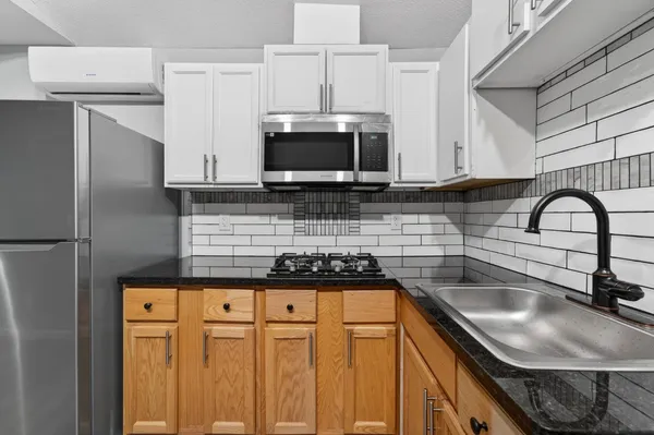 $505,000 | 525 Lindsay Avenue, Sacramento, CA 95838