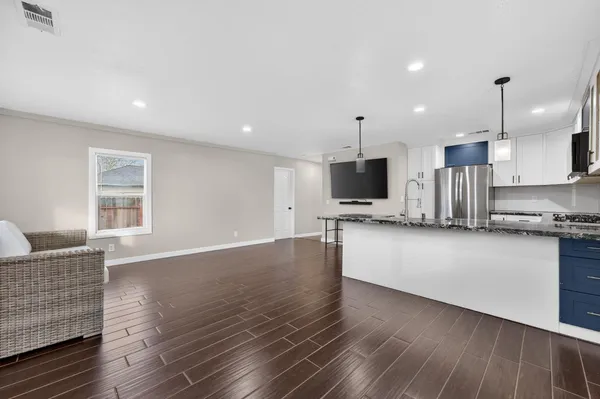 $505,000 | 525 Lindsay Avenue, Sacramento, CA 95838