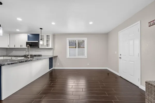 $505,000 | 525 Lindsay Avenue, Sacramento, CA 95838