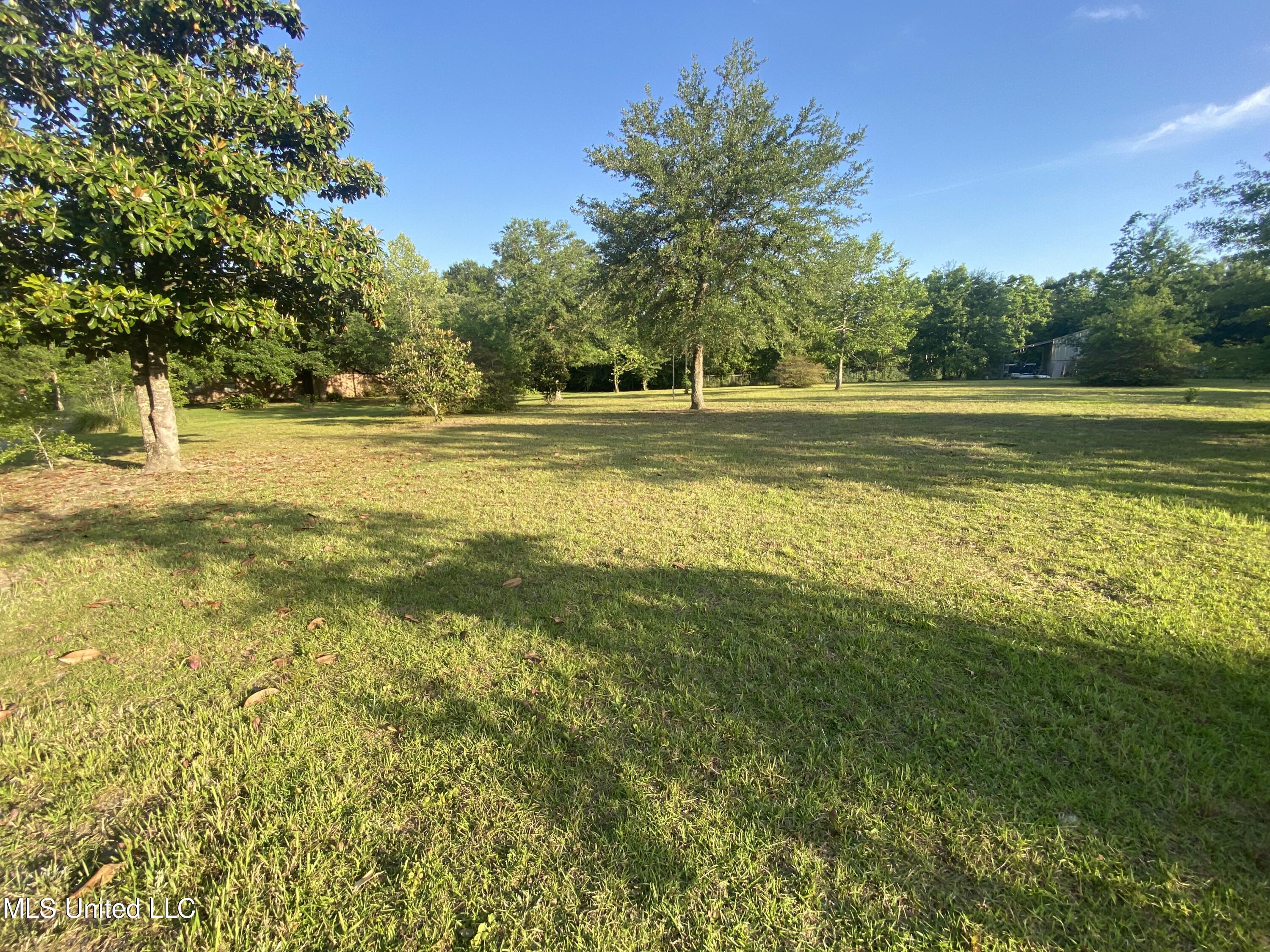 14016 Timber Ridge Drive Moss Point, MS 39562 - Photo 8 of 26 93E7D41D-DFFE-427D-AE6E-7DA58B497C6E