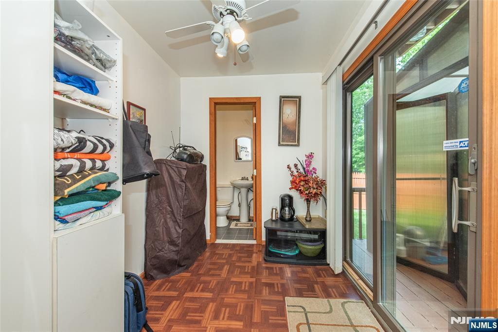 12 Abbott Road Wayne, NJ 07470 - Photo 18 of 49