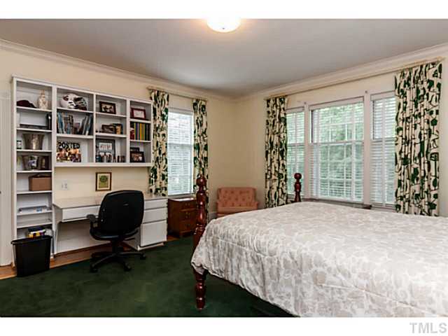 1724 Canterbury Road Raleigh, NC 27608 - Photo 15 of 25
