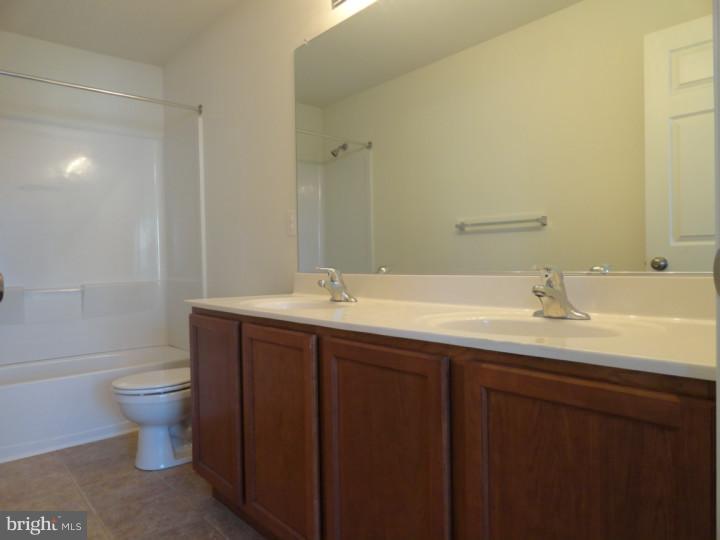 938 Lansdowne Road Middletown, DE 19709 - Photo 11 of 12 Master Bathroom