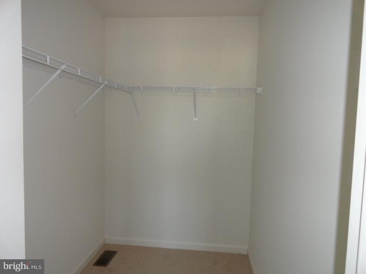 938 Lansdowne Road Middletown, DE 19709 - Photo 7 of 12 Closet