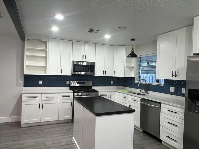 $3,745 | 7118 Caloosa Court, Orlando, FL 32819