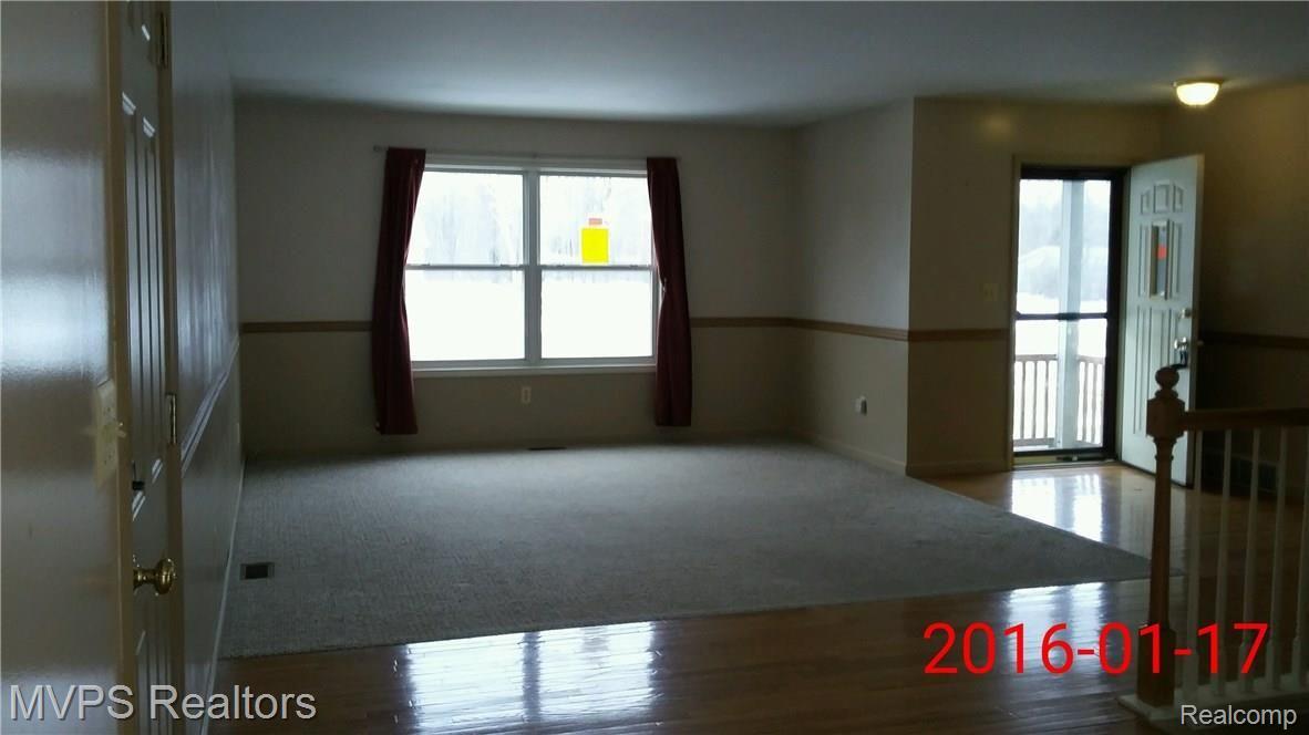 1176 Allen Road Smiths Creek, MI 48074 - Photo 3 of 7 lr.jpg