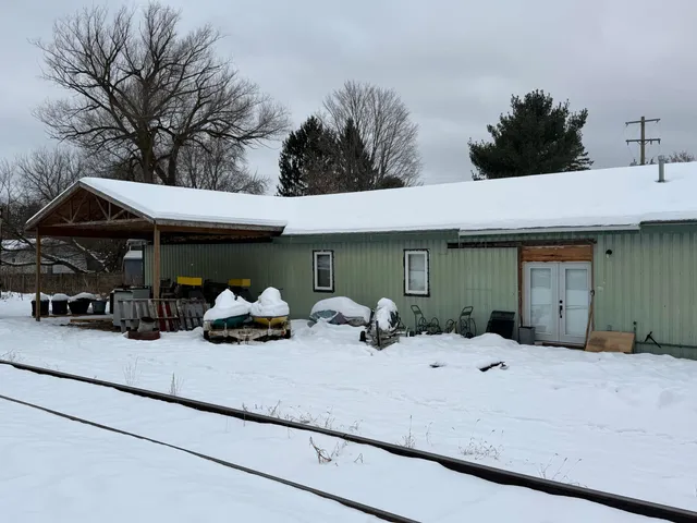 $299,900 | 203 Cass Street, Augusta, MI 49012