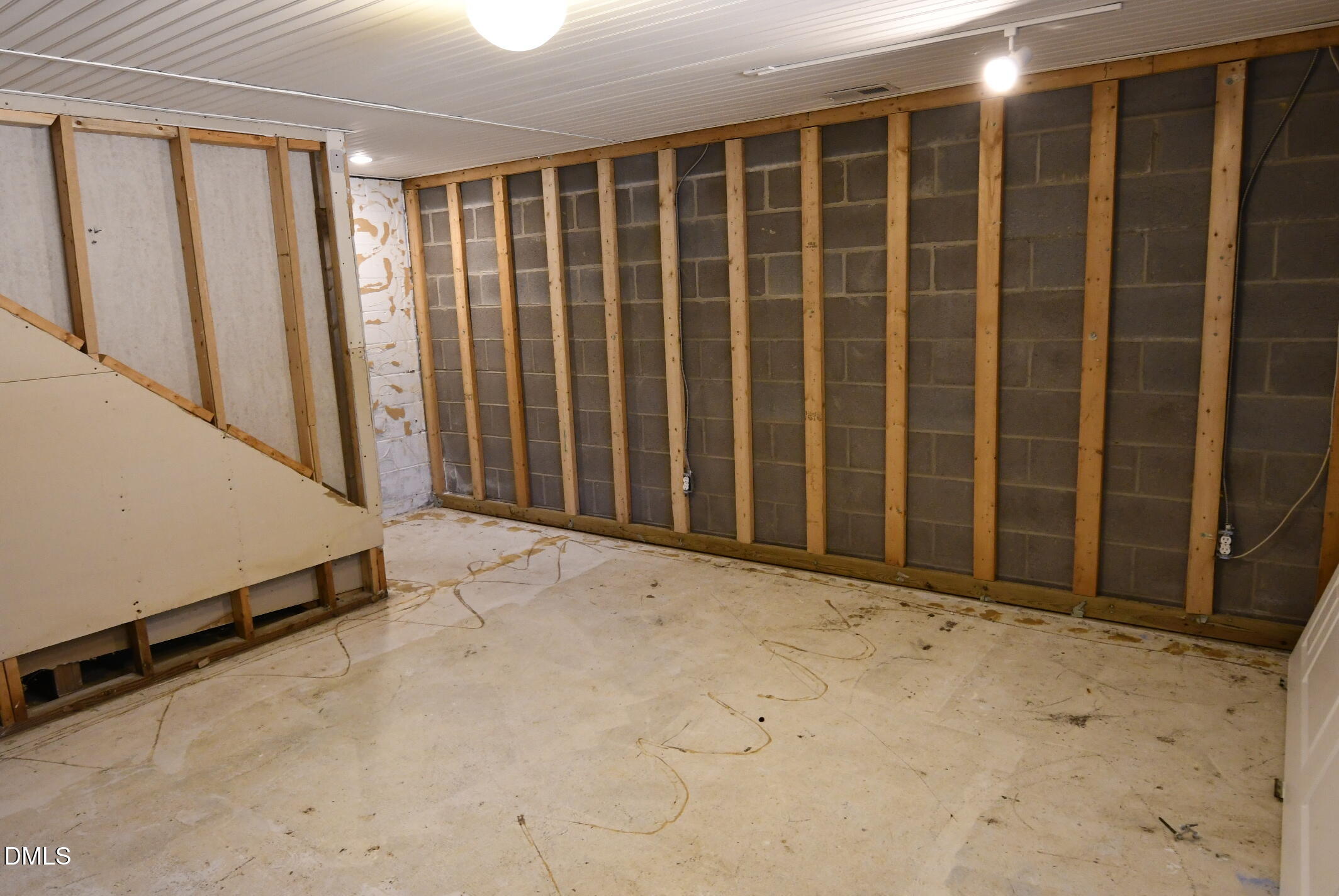 2355 Smith Road Four Oaks, NC 27524 - Photo 17 of 30 _DSC5519