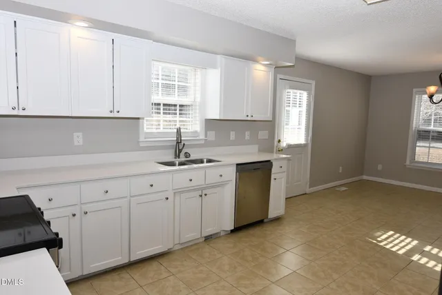 $374,900 | 2355 Smith Road, Four Oaks, NC 27524