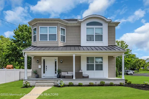$4,000 | 96 Wall Street, West Long Branch, NJ 07764
