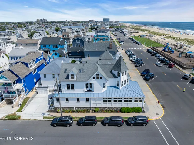 $2,950,000 | 900 Ocean Avenue, Bradley Beach, NJ 07720