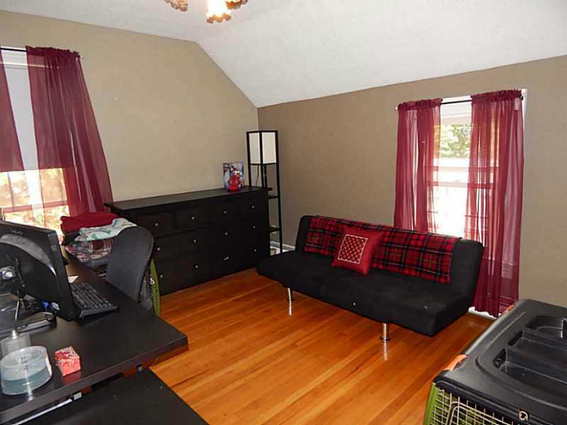 121 Collins Street Woonsocket, RI 02895 - Photo 16 of 20 Bedroom.