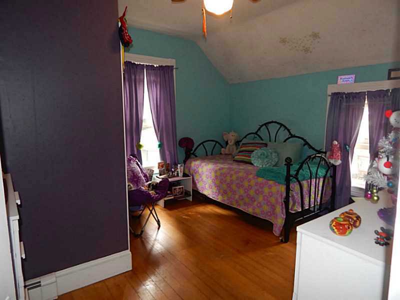 121 Collins Street Woonsocket, RI 02895 - Photo 17 of 20 Bedroom.