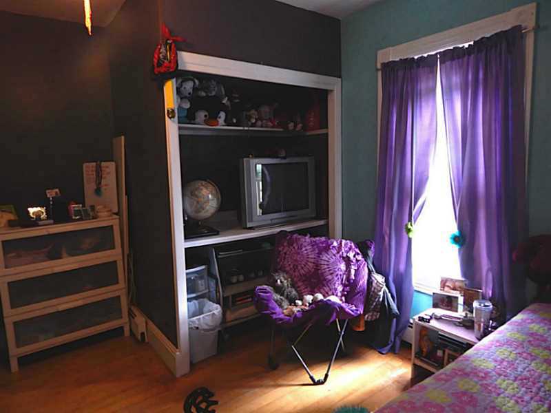 121 Collins Street Woonsocket, RI 02895 - Photo 18 of 20 Bedroom.