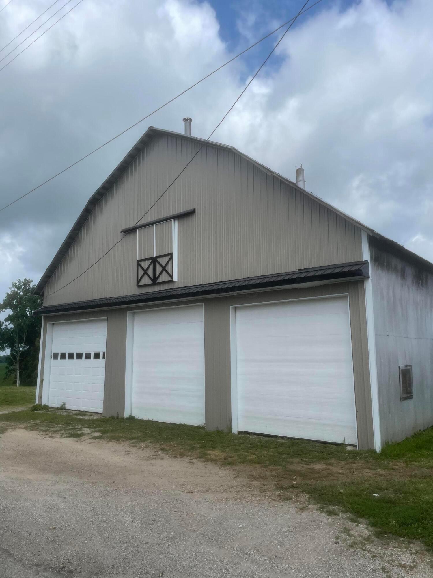 8742 Royalton Road Southwest Amanda, OH 43102 - Photo 4 of 12 Gallery Image 4
