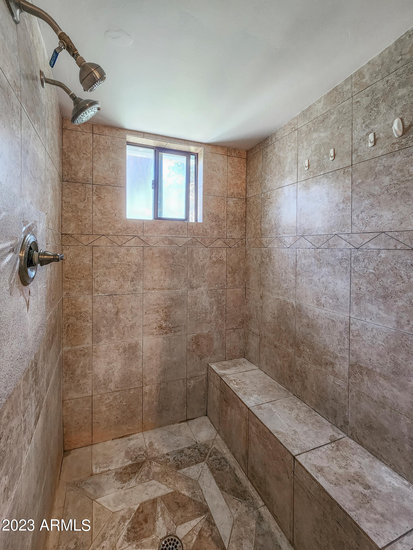 810 North Briarwood Road Payson, AZ 85541 - Photo 14 of 53 Master Bath Shower