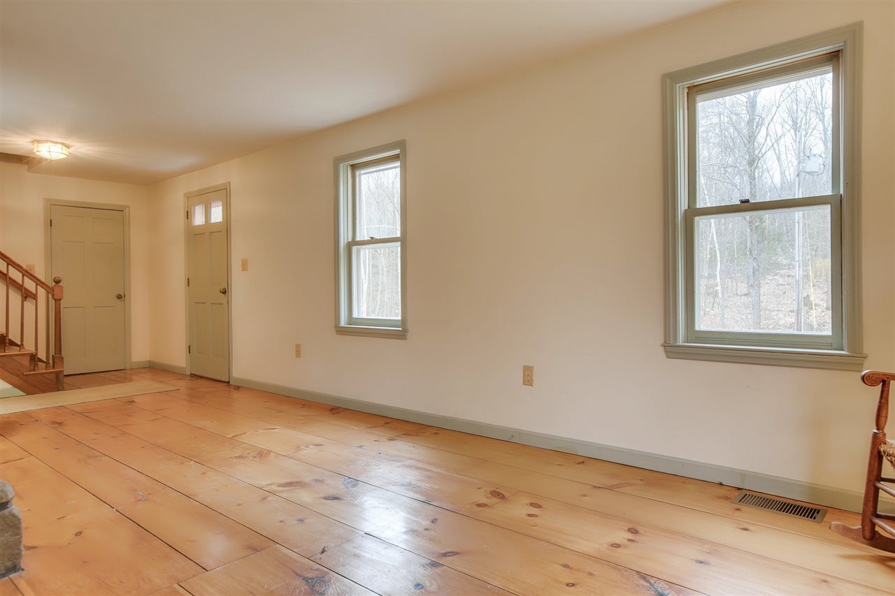 69 North Road Candia, NH 03034 - Photo 8 of 22