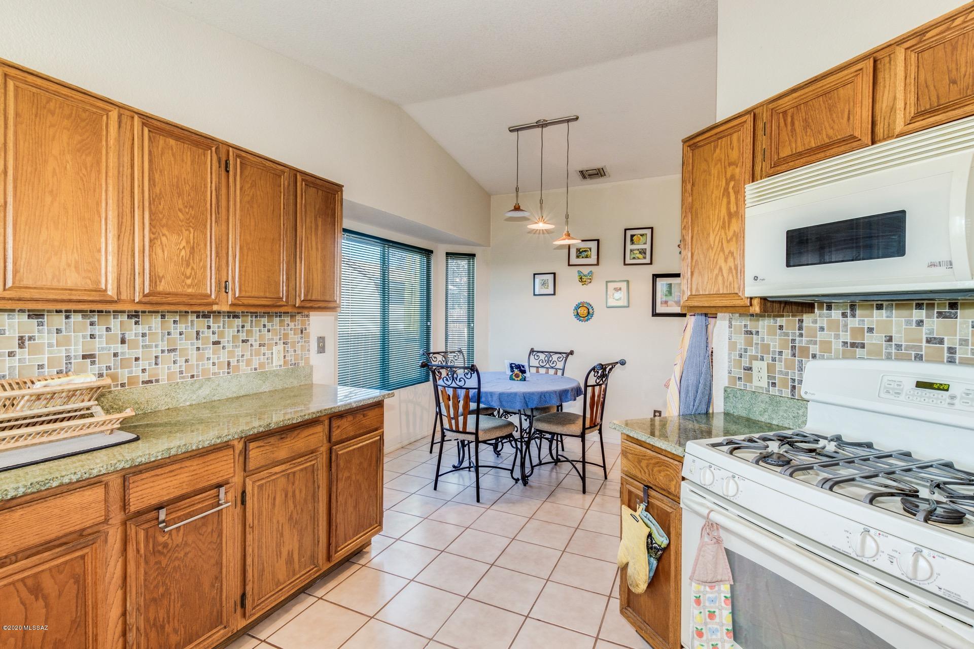 2775 West Sunset Road Tucson, AZ 85741 - Photo 6 of 14