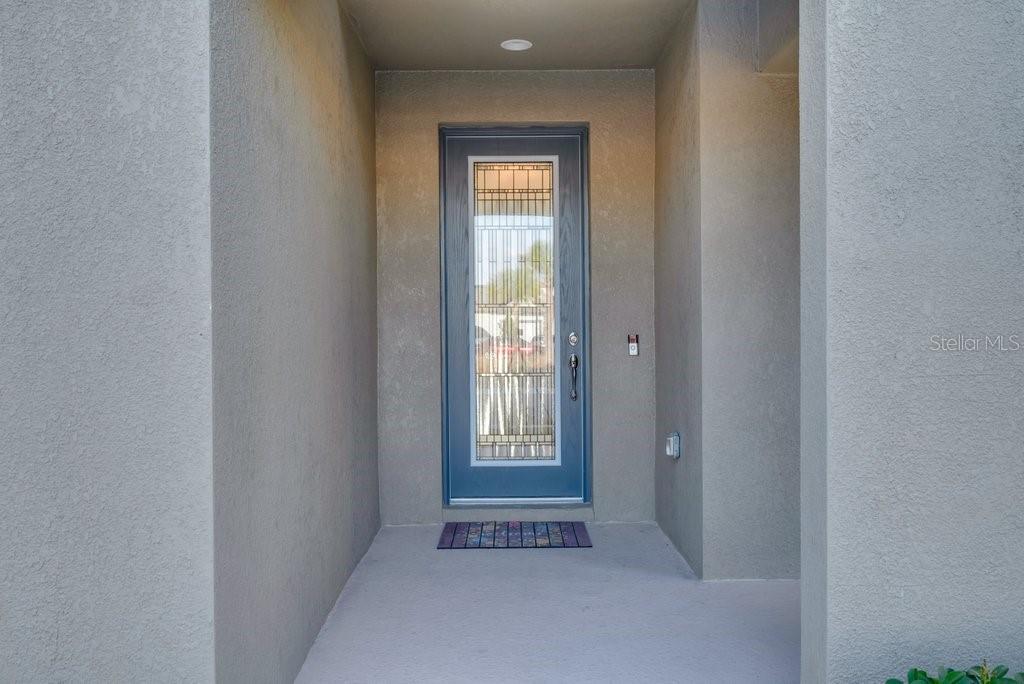 14604 Horse Trot Road Lithia, FL 33547 - Photo 6 of 62 a view of an entryway door