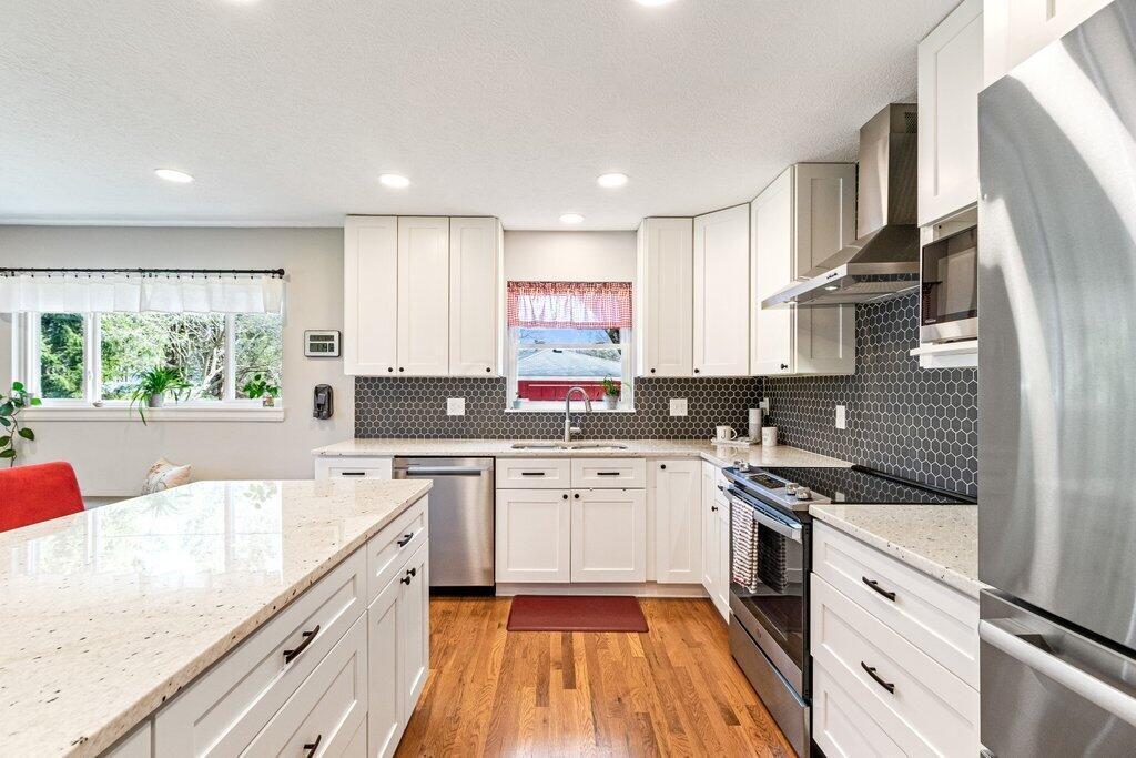 249 East Cooke Road Columbus, OH 43214 - Photo 14 of 40 249 East Cooke Road-22.jpg-SMALL