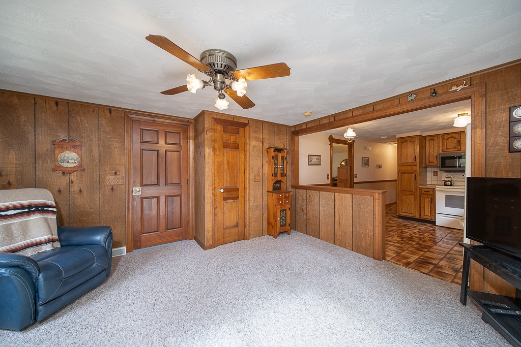 201 Byron Randall Road Scituate, RI 02857 - Photo 21 of 36
