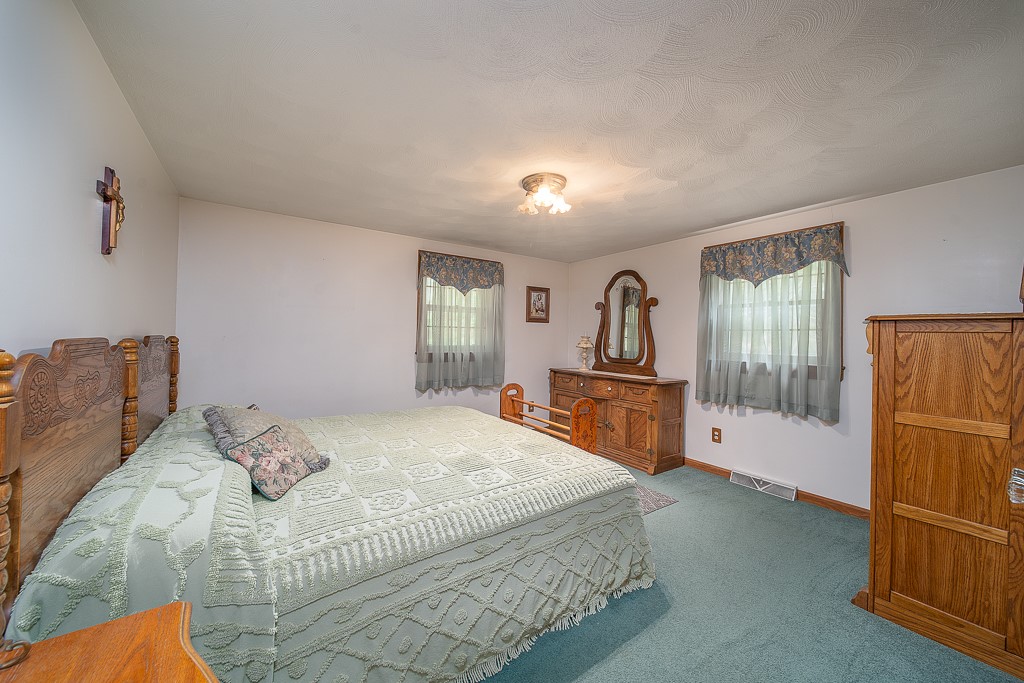 201 Byron Randall Road Scituate, RI 02857 - Photo 24 of 36