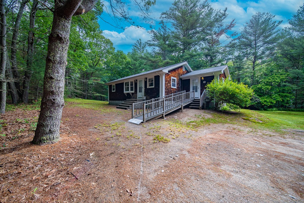 201 Byron Randall Road Scituate, RI 02857 - Photo 3 of 36
