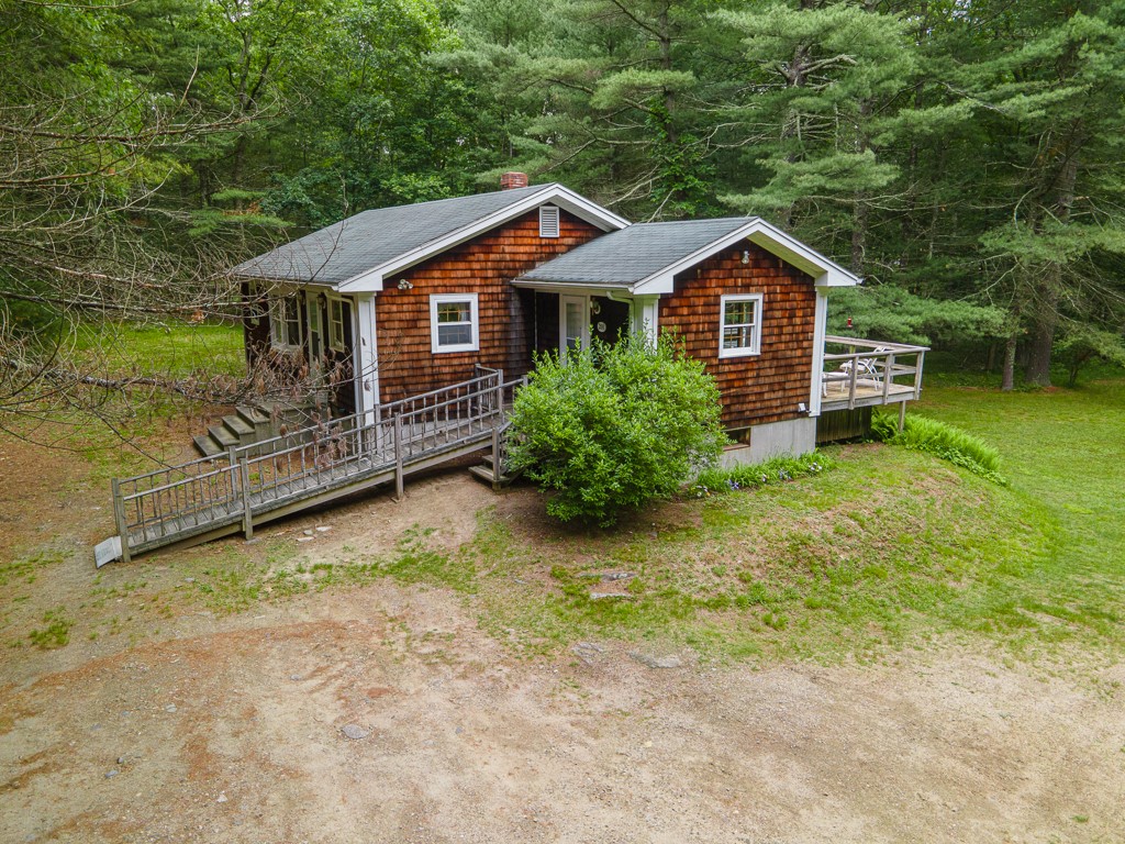 201 Byron Randall Road Scituate, RI 02857 - Photo 8 of 36