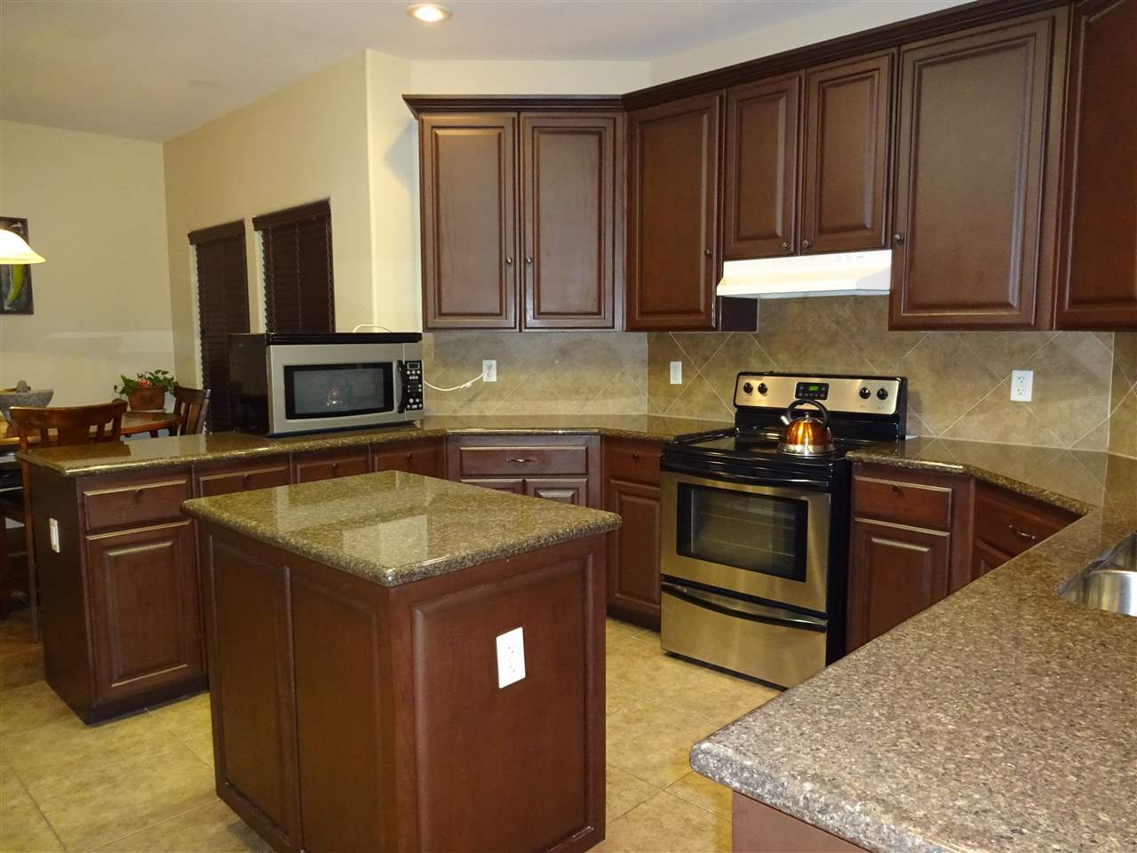 307 Kahlo Loop Laredo, TX 78045 - Photo 6 of 20 Gallery Image 6