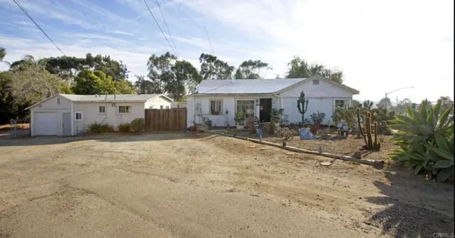 $1,550,000 | 2245 Ivy Road, Oceanside, CA 92054
