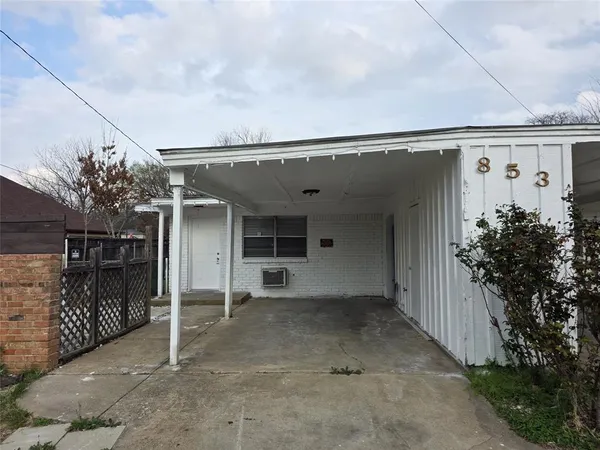 $1,700 | 853 Broadway Avenue, Unit A, Euless, TX 76040