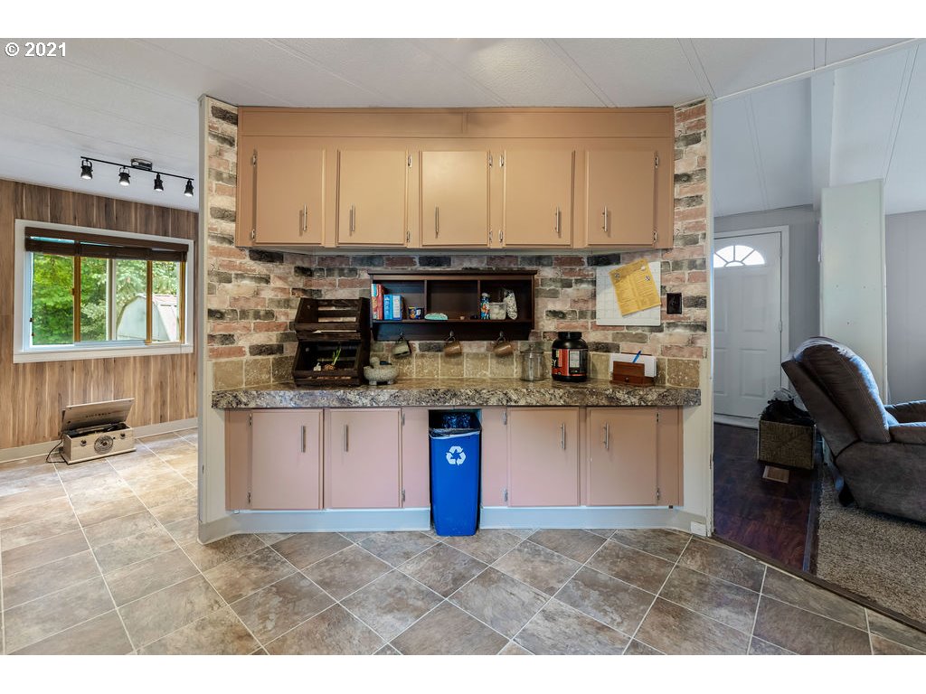6906 Northwest 291st Street Ridgefield, WA 98642 - Photo 5 of 32