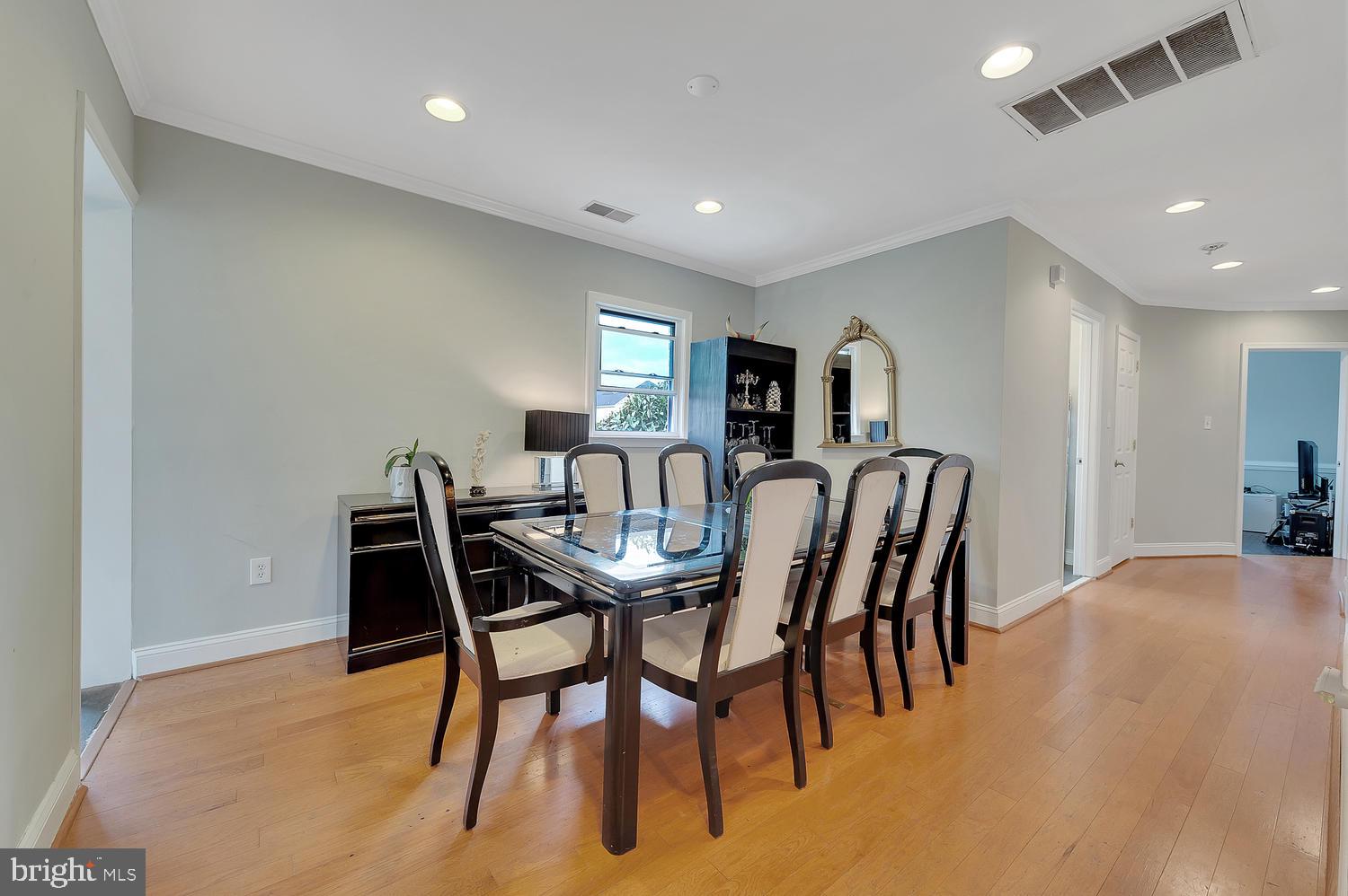 23126 Frederick Road Clarksburg, MD 20871 - Photo 12 of 49 Gallery Image 12