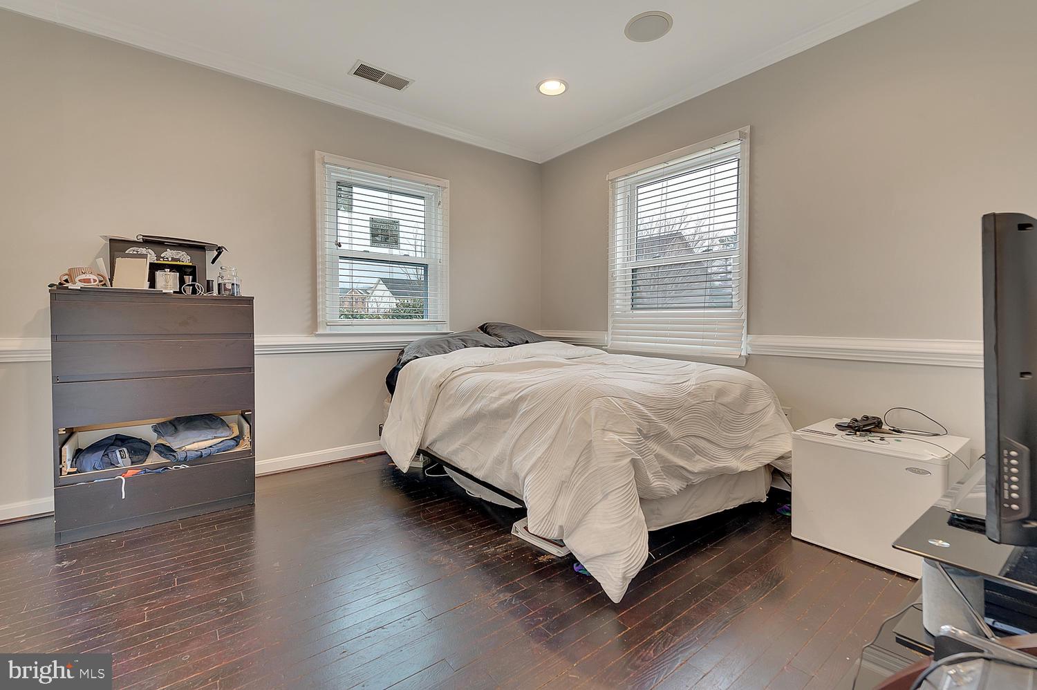 23126 Frederick Road Clarksburg, MD 20871 - Photo 21 of 49 Gallery Image 21