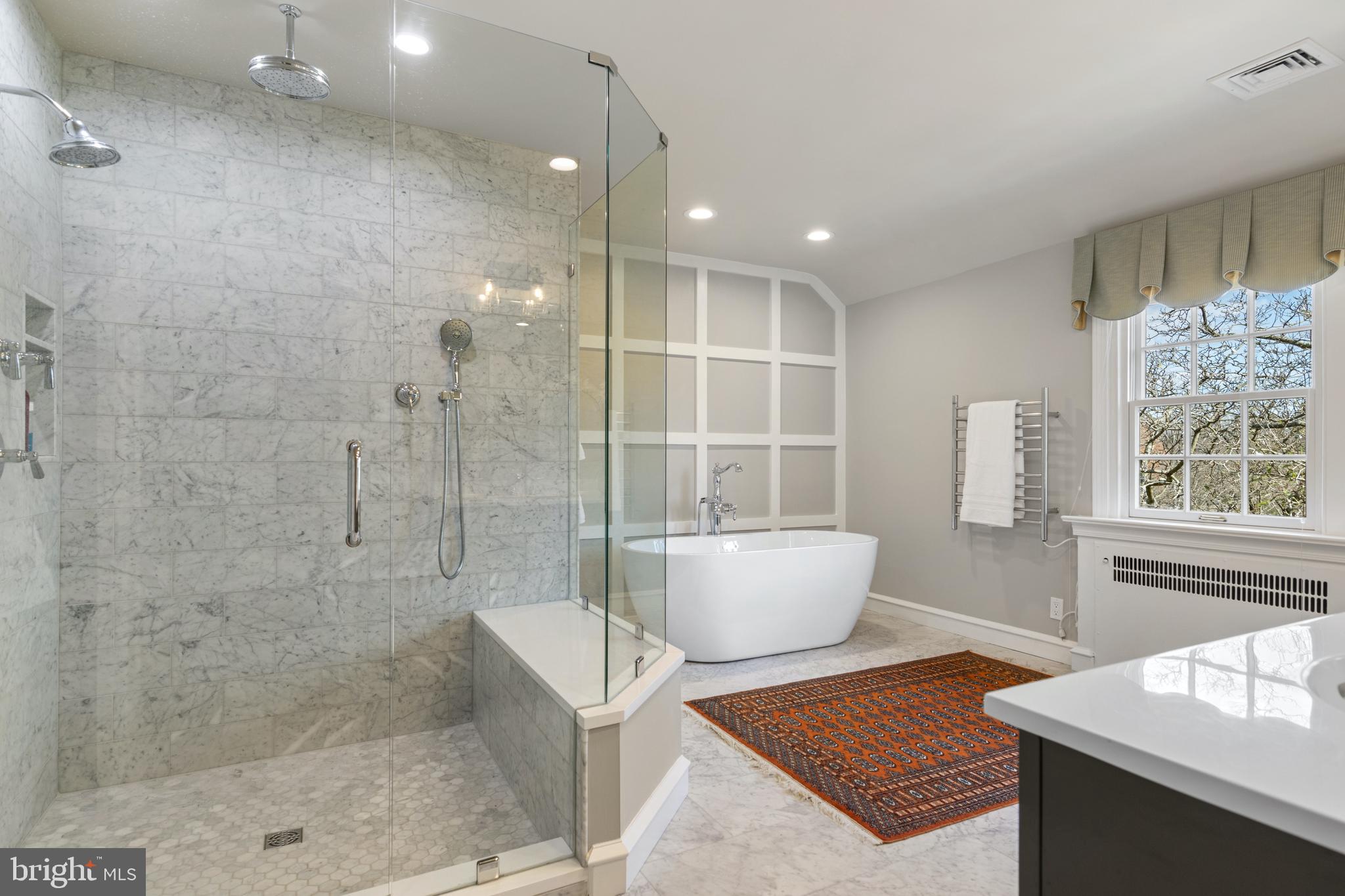 726 Cedar Lane Villanova, PA 19085 - Photo 32 of 62 oversize shower